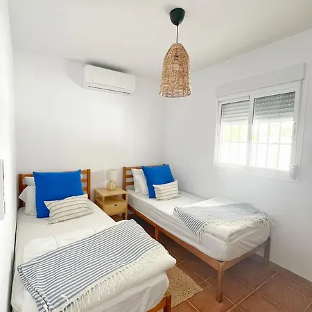 Vacacional Elia -piscina Privada, Bbq, Wifi * Chiclana de la Frontera
