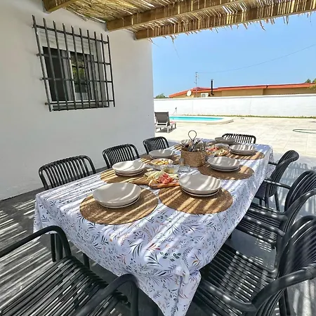 Vacacional Elia -piscina Privada, Bbq, Wifi
